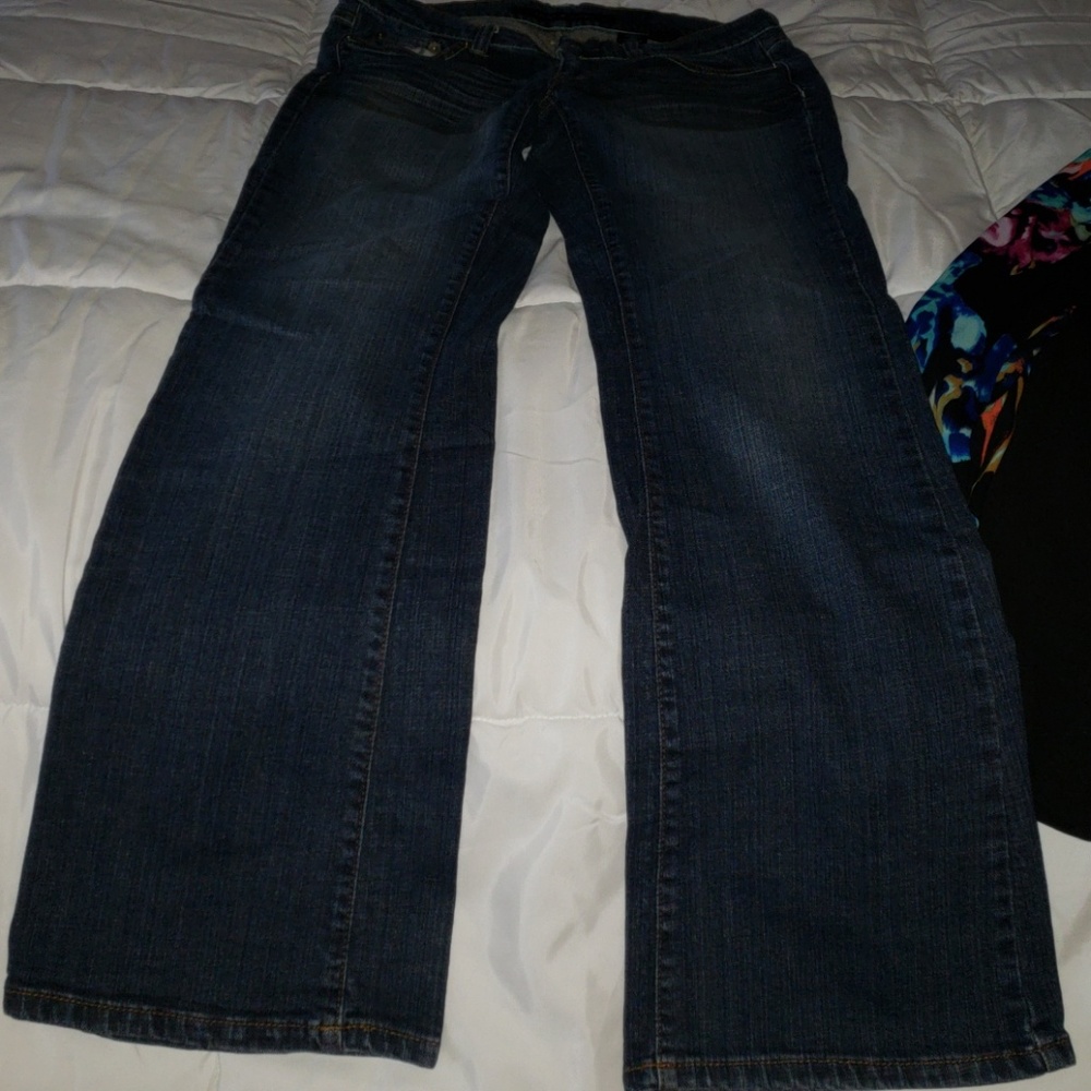 DKNY women's flare Jean's